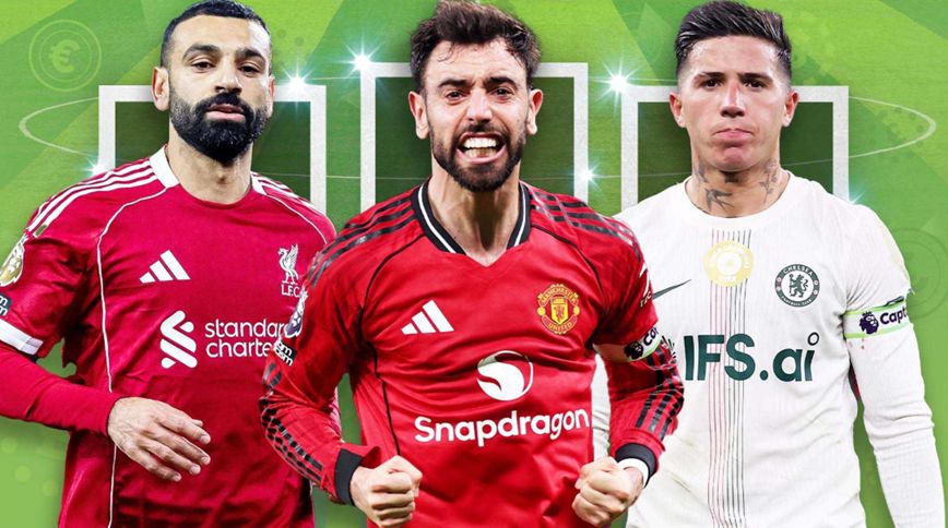 Mo Salah, Bruno Fernandes and Enzo Fernandez stand together.