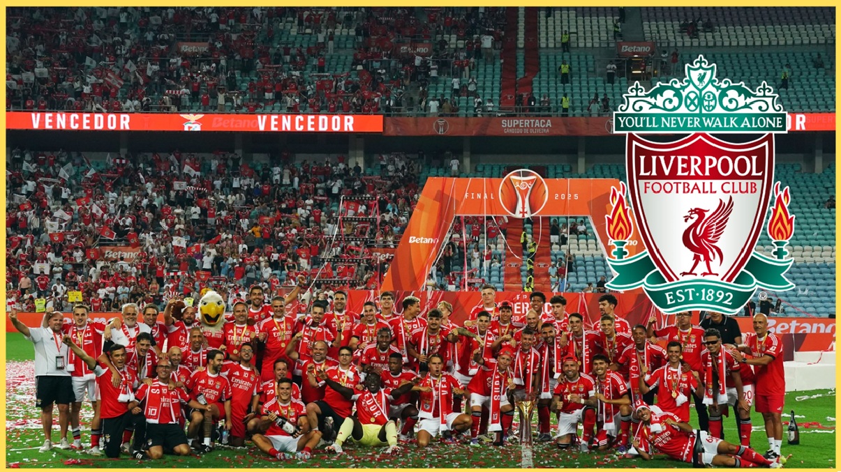 Benfica players celebrate their Portuguese Super Cup victory in 2025