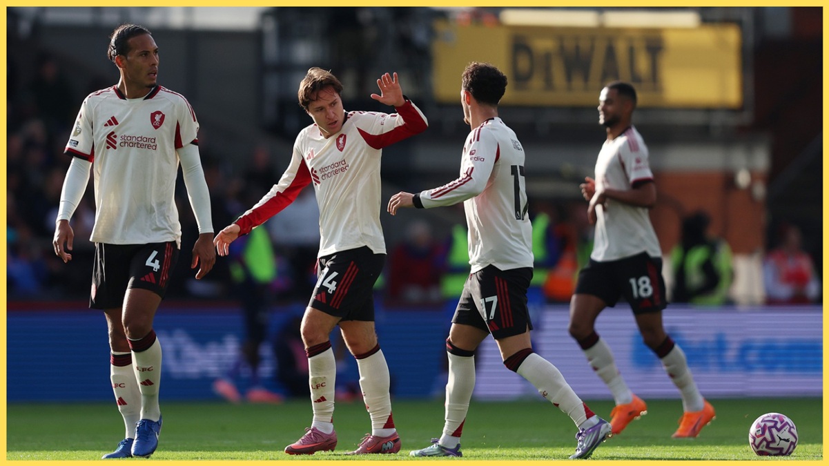 Federico Chiesa celebrates a goal with Curtis Jones