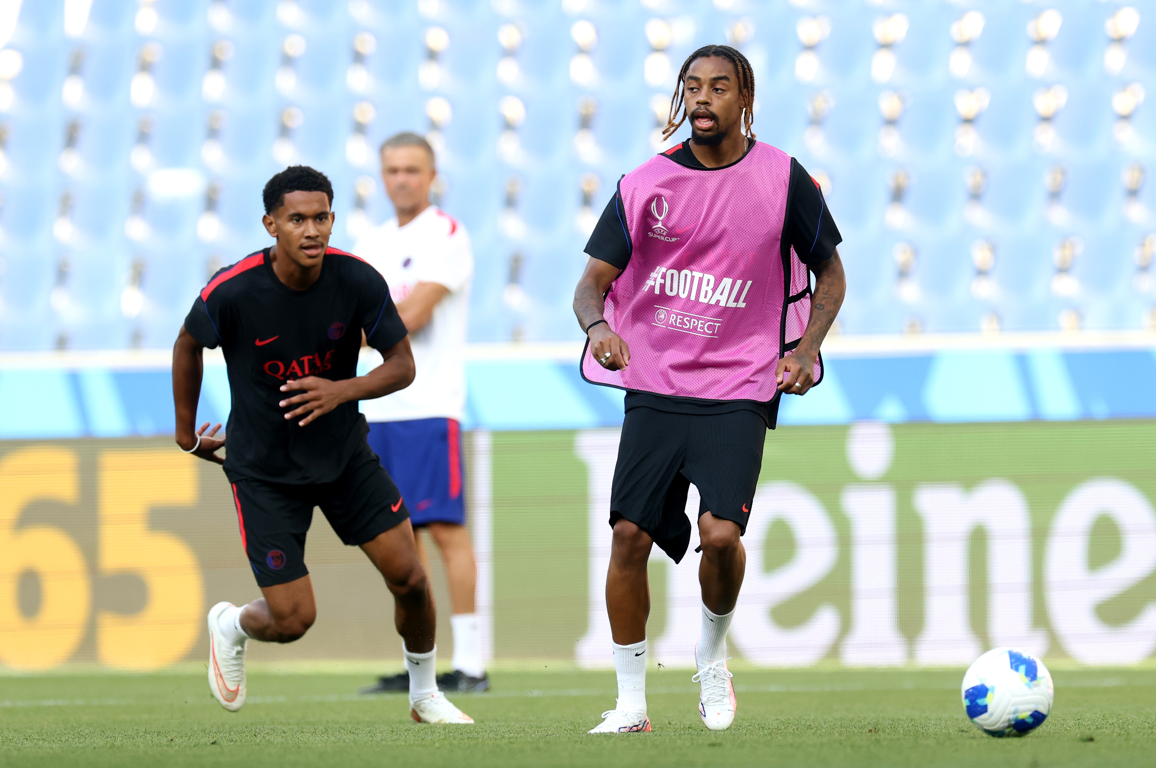 Liverpool transfer target Bradley Barcola runs during PSG training session.