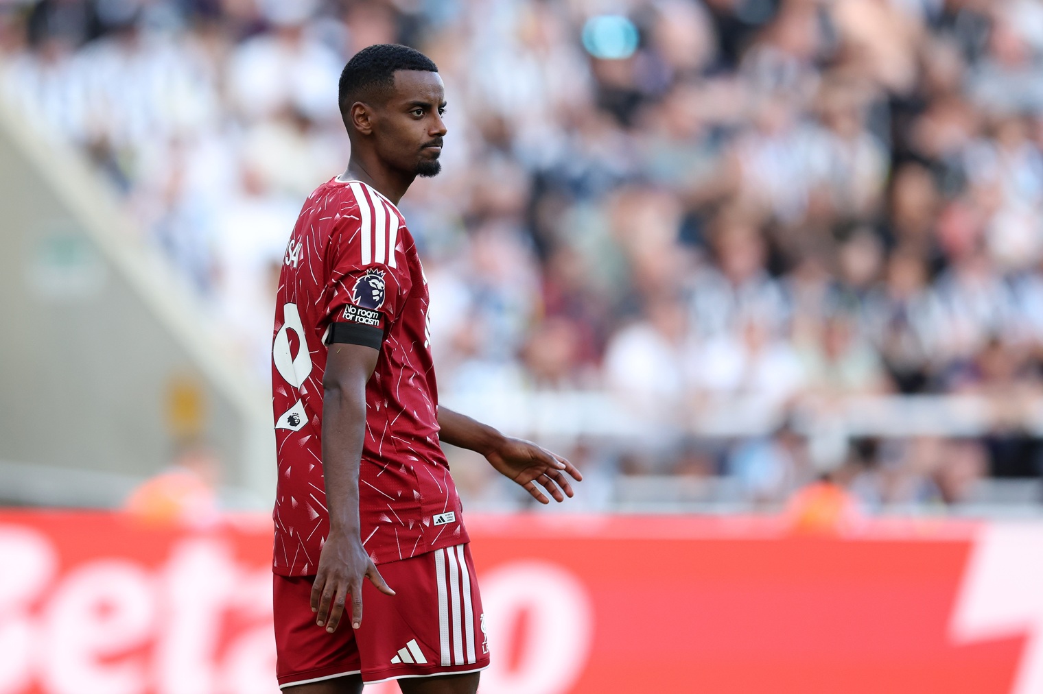 Alexander Isak was given a hostile reception on his return to St James' Park on Sunday