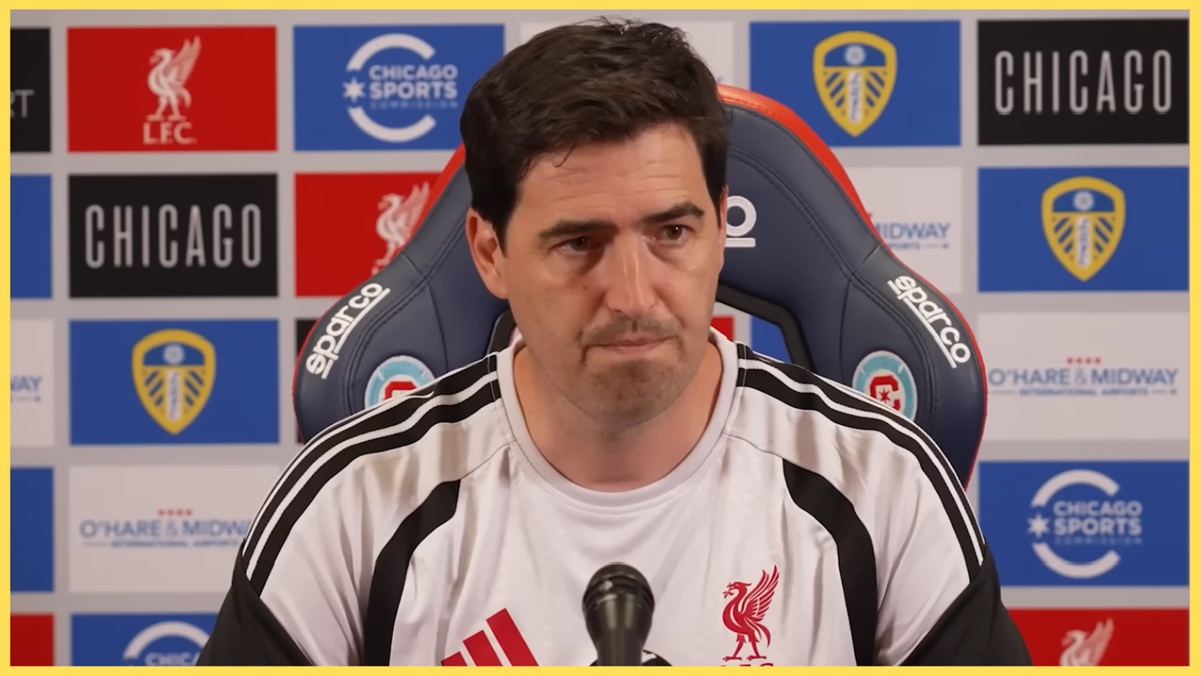 Andoni Iraola speaks to the media at a press conference