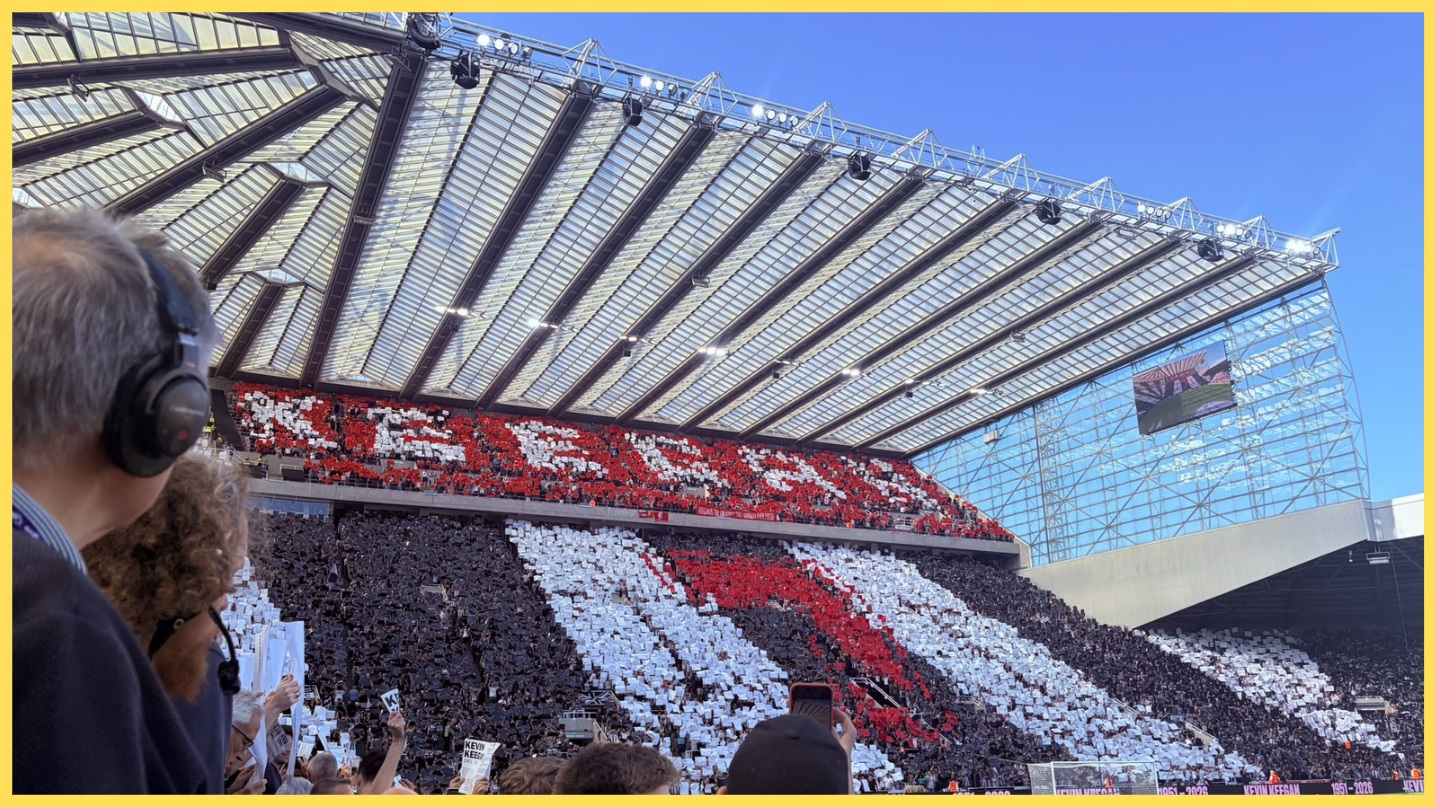 Newcastle and Liverpool fans display a mosaic in tribute to Kevin Keegan