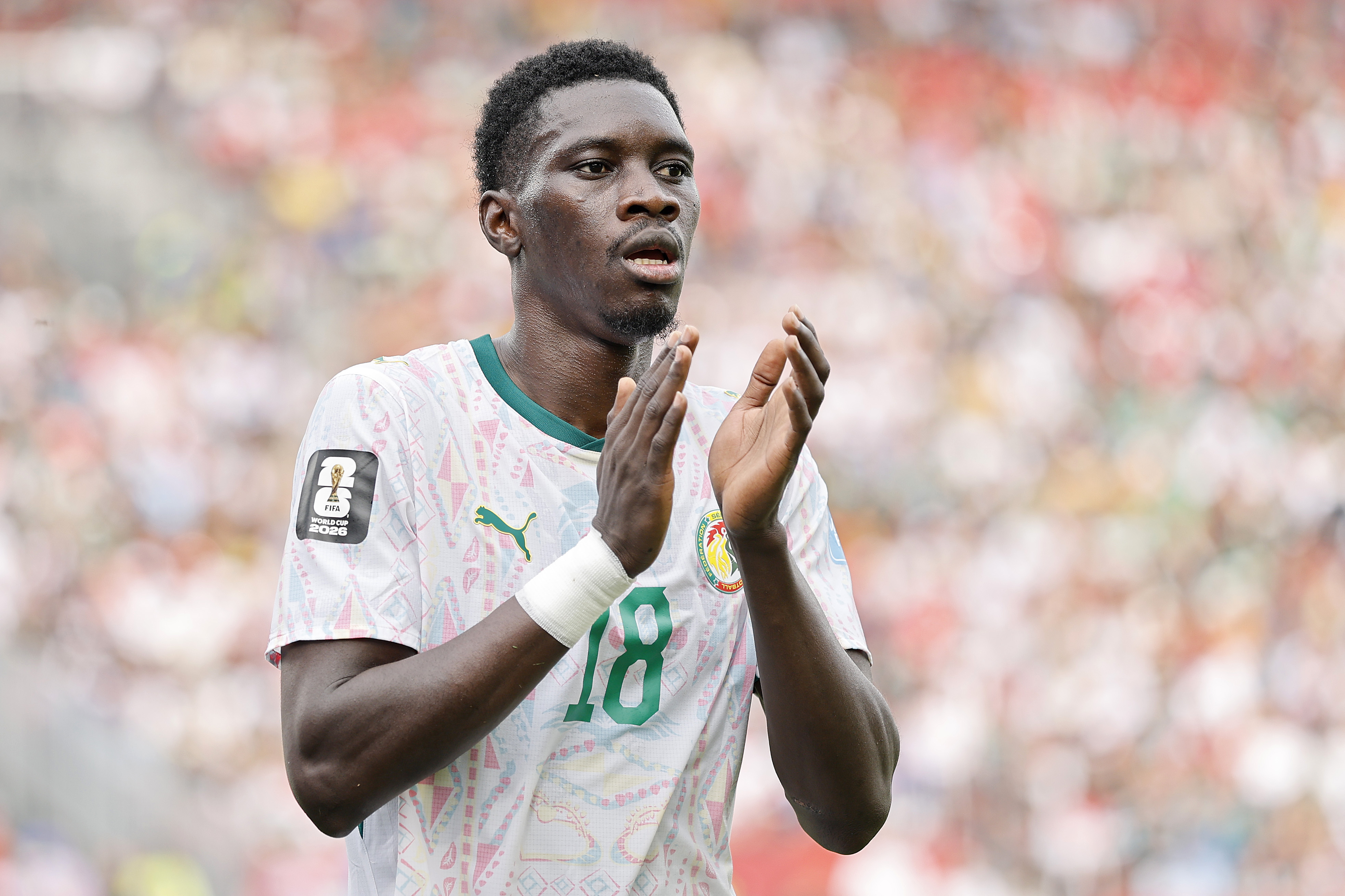 Ismaila Sarr applauds after a match for Senegal at the World Cup