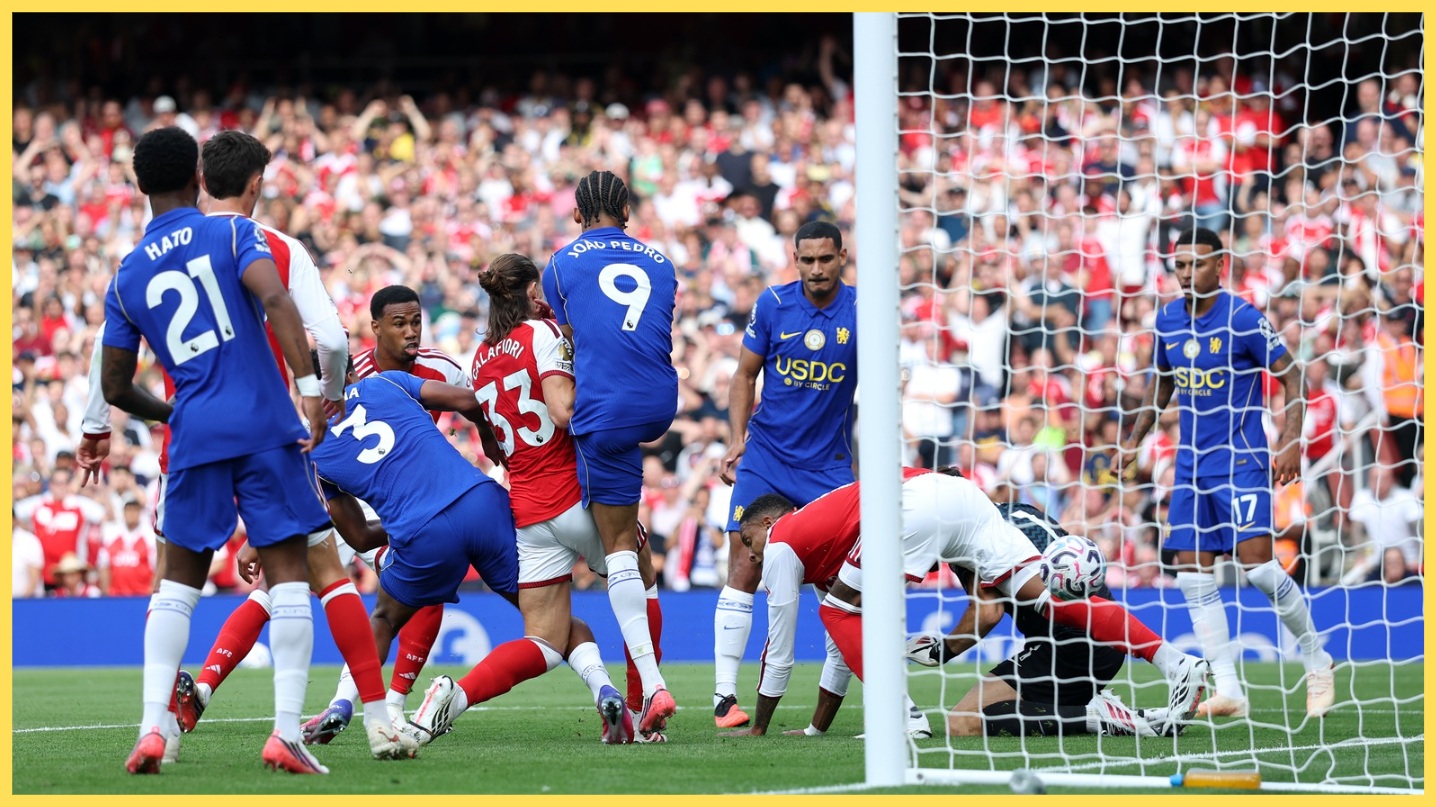 Arsenal and Chelsea in action at the Emirates Stadium