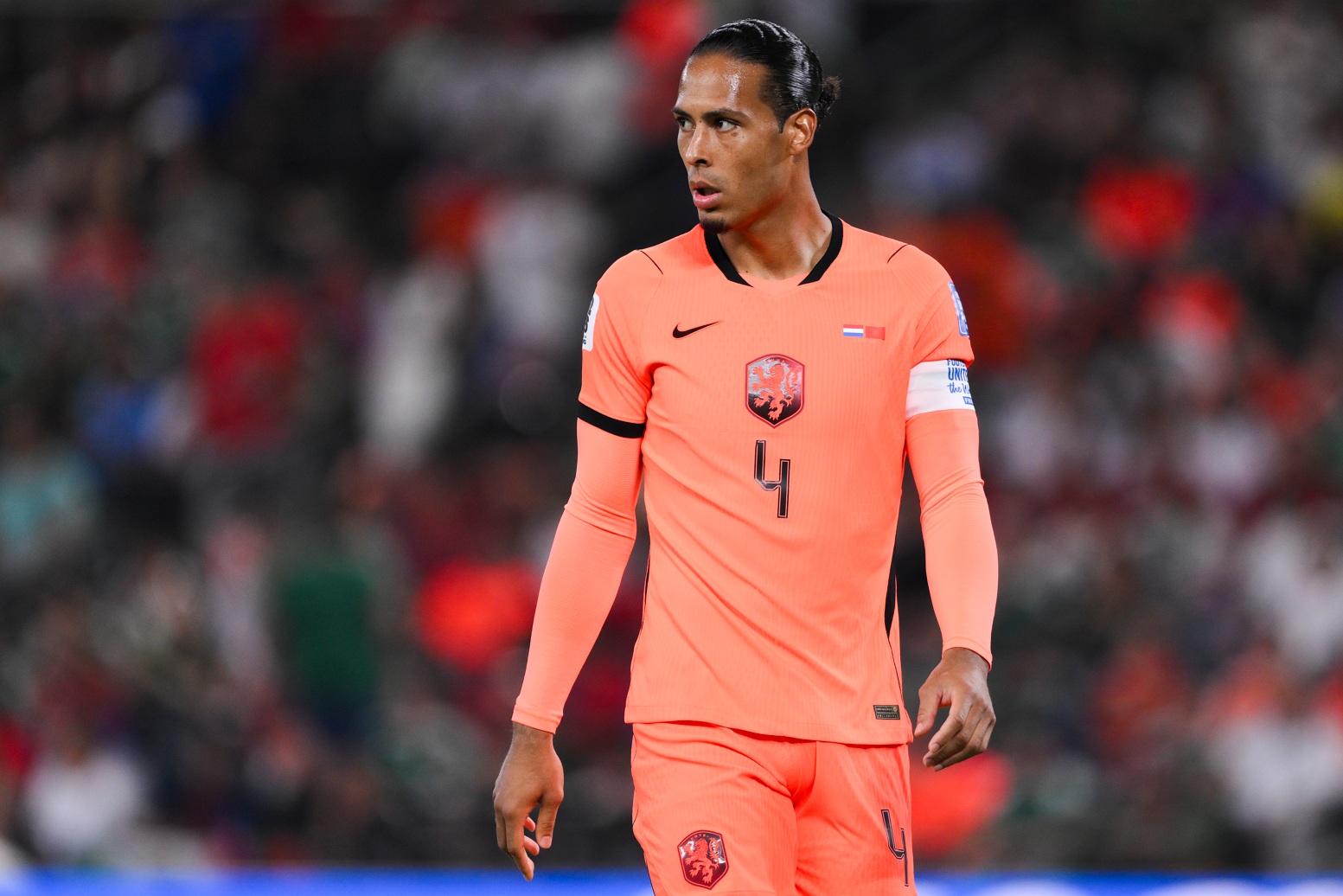 Virgil van Dijk in action for Netherlands at the World Cup